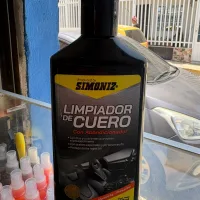 LIMPIA CUERO CON ACONDICIONADOR 240 - 111358